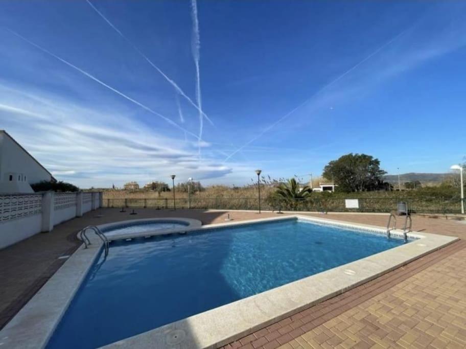 Apartamento Junto Al Mar Con Wifi Y Piscina Sagunto Esterno foto